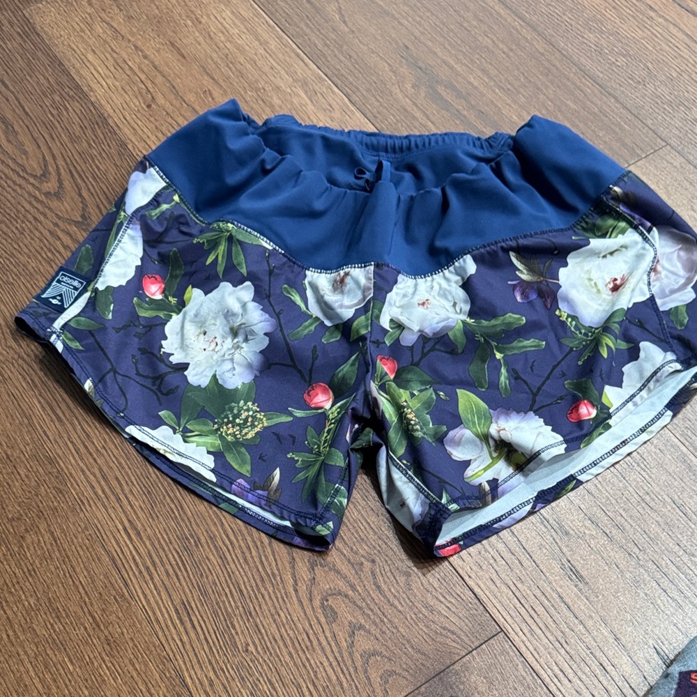 OiselleNavy/ PurpleFloral Women's Athletic Shorts